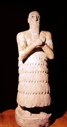 Statue von Itur-Shamagen, König von Mari, im Gebet, aus Mari, Mittlerer Euphrat, 2800-2300 v. Chr.